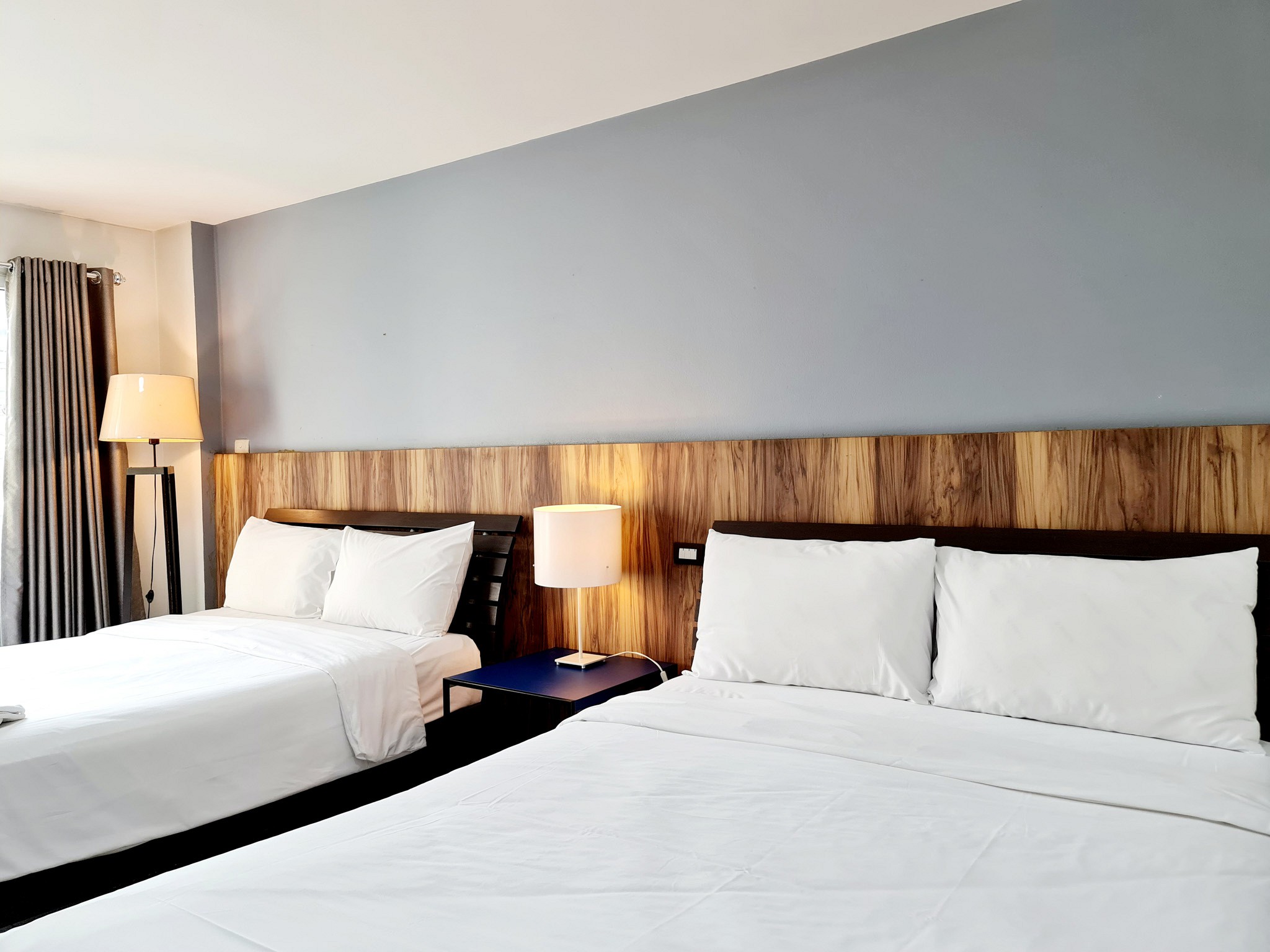 Sathorn Terrace Apartments